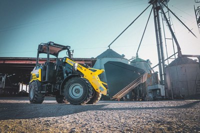 Hoflader Hoftrac Gehl Manitou Knicklader Mustang Kompaktlader Hofschlepper Pneulader