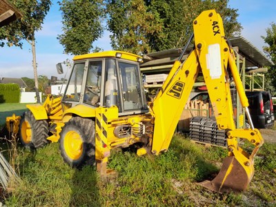 Traktor JCB 4CX 4x4x4