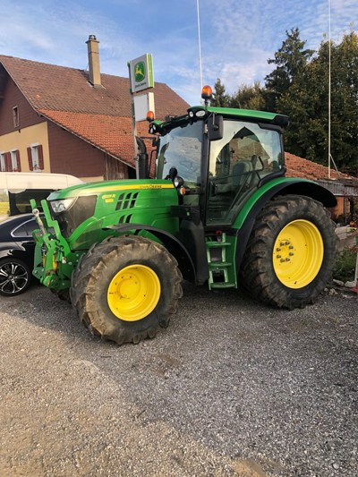 John-Deere 6125 R