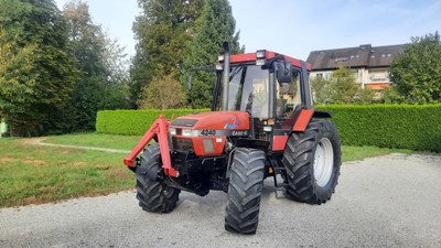 Traktor CASE IH 4240 AXL