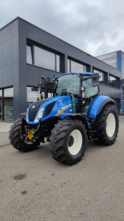 Traktor New Holland T5.120 ElectroCommand