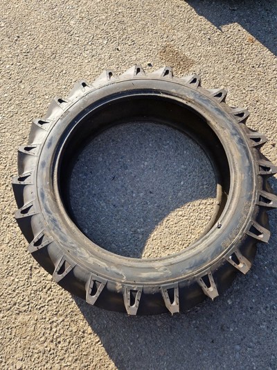 Pneu 9.5/9 R30