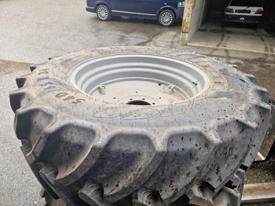 Räder 540/65 R34