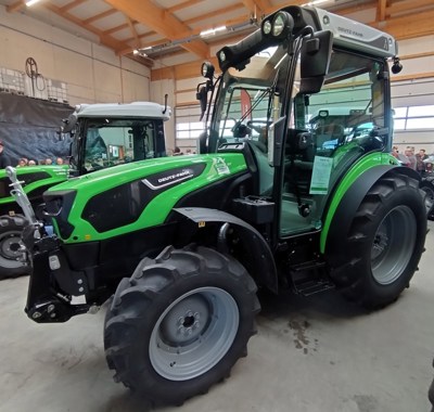 Traktor Deutz Fahr 5100 DF TTV