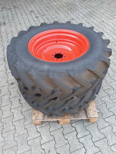 Räder 360/70R24