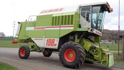 Claas Dominator 198H