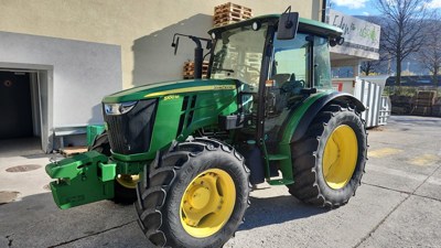 John Deere 5100 m