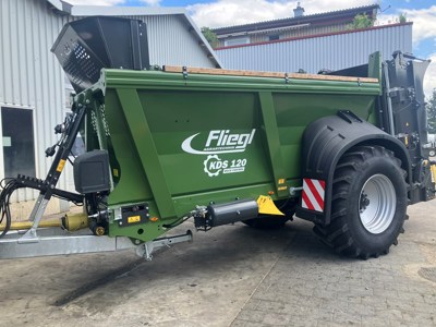 Miststreuer / Düngerstreuer Fliegl KDS 120