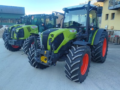 Traktor CLAAS AXOS 240