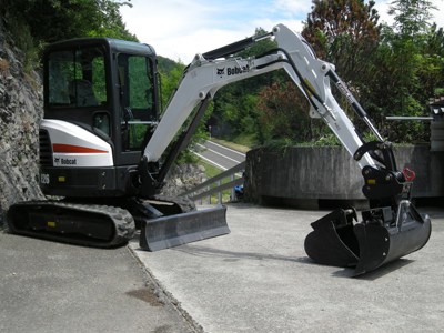 Bobcat E26